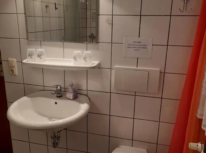 Apartment Kastanienblick Mit Wlan Ostseebad Heringsdorf